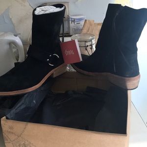 Free People Vienna Ankle boots size Eur:40/ US 10